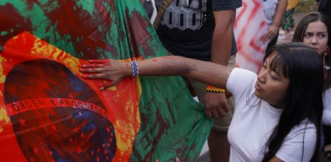 Protesto contra o PL do Marco Temporal em Brasília: 795 assassinatos de indígenas durante o Governo Bolsonaro (Maiara Dourado/Cimi - 05/06/2023)