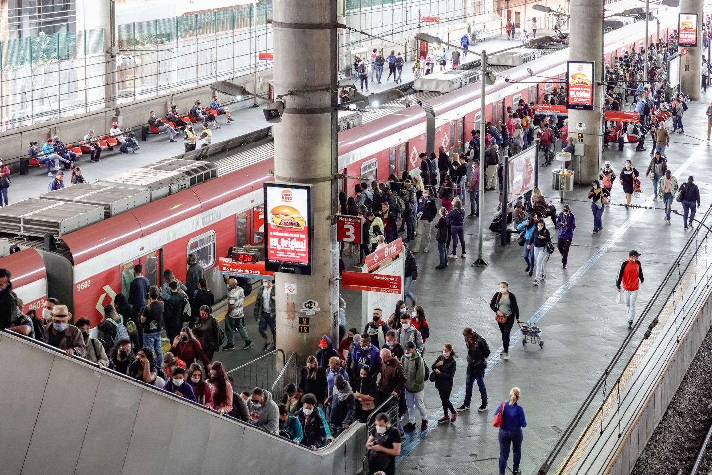 Visão geral do metrô de São Paulo, estado ganhou mais de 3 milhões de habitantes entre os dois últimos censos. Foto Paulo Lopes/Anadolu Agency via AFP