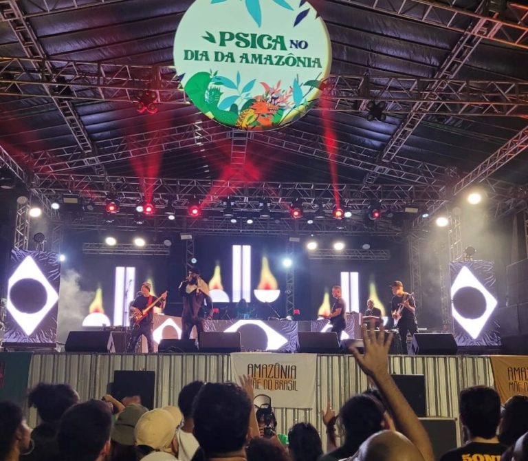 Baiana System no evento de Belém pelo Dia da Amazônia em 2022: festivais em cinco cidades celebram o Dia da Amazônia 2023 (Foto: Reprodução / Facebook)