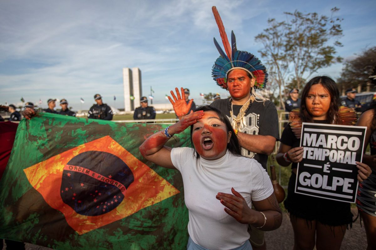 Povos Indígenas protestam na Esplanada dos Ministérios contra o marco temporal: PL aprovado na Câmara: Foto: Joedson Alves / Agência Brasil - 30/05/2023)