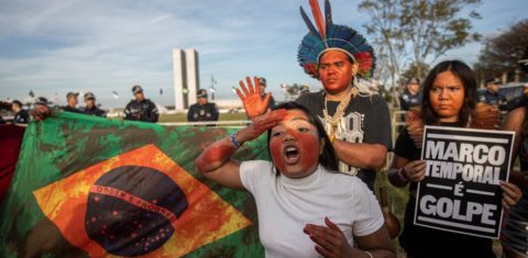 Povos Indígenas protestam na Esplanada dos Ministérios contra o marco temporal: PL aprovado na Câmara: Foto: Joedson Alves / Agência Brasil - 30/05/2023)