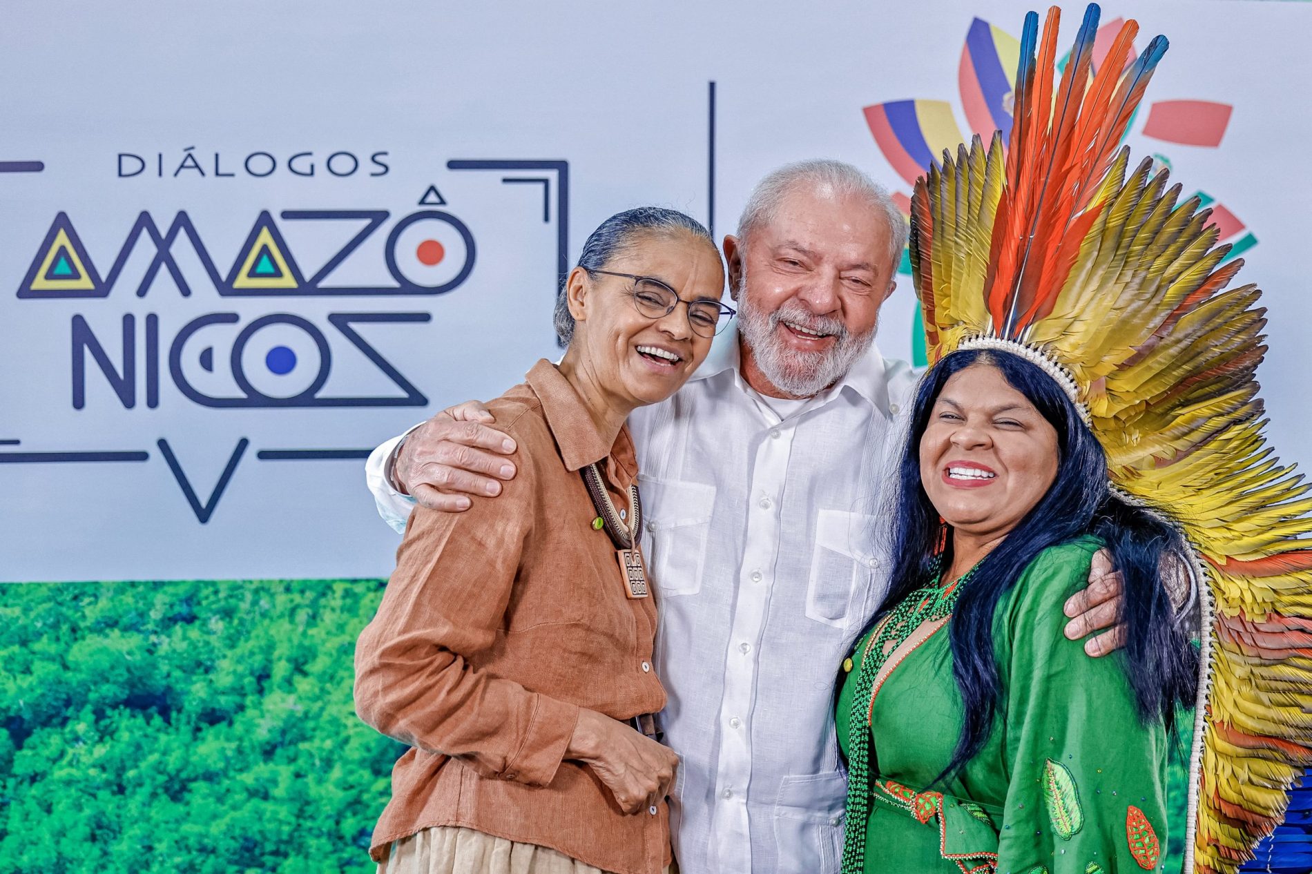 Marina Silva, Lula e Sonia Guajajara na Cúpula da Amazônia, em Belém: licenciamento ambiental ameaçado no Congresso. Foto Ricardo Stuckert/Presidência