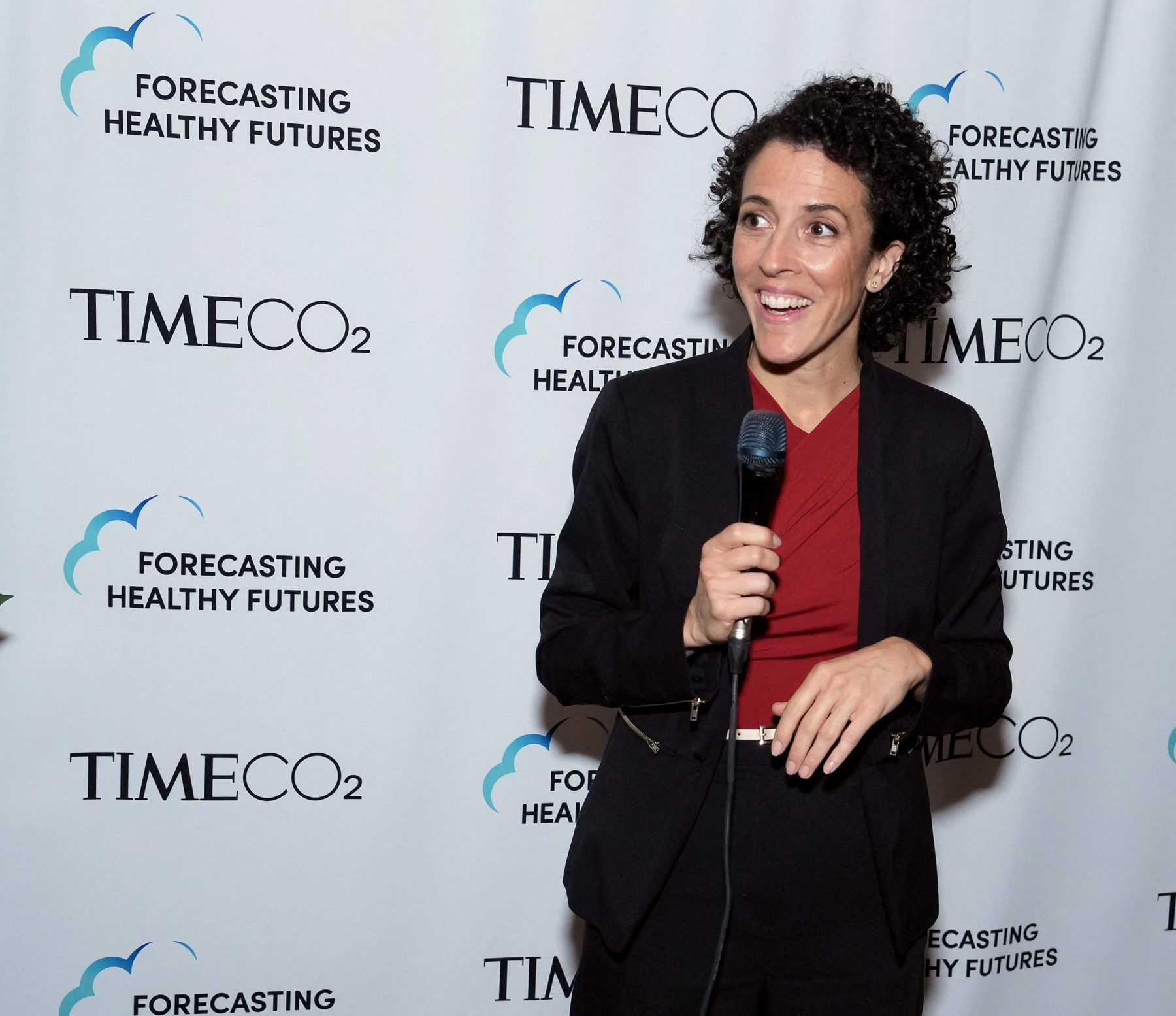 Marina Romanello na Semana do Clima, em Nova York: "Precisamos de ações robustas e significativas para a eliminação gradual dos combustíveis fósseis". Foto Bennett Raglin/Getty Images via AFP