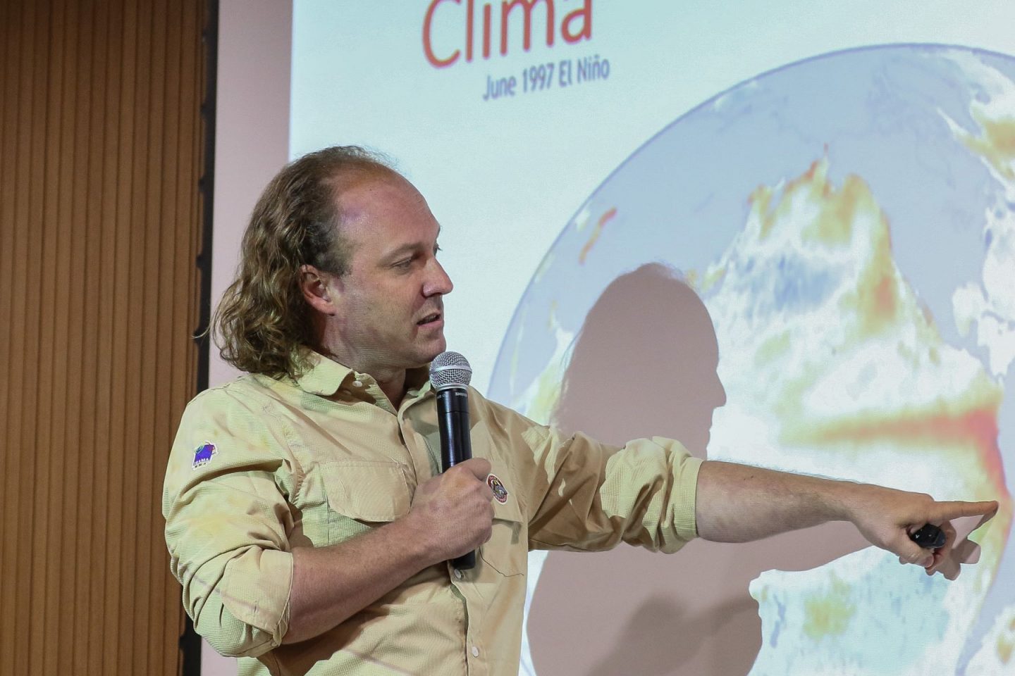 Rodrigo Agostinho, presidente do Ibama, em reunião no Ministério do Meio Ambiente: avanços no combate ao desmatamento na Amazônia e outros biomas; desafio no Cerrado (Foto: José Cruz / Agência Brasil -23/10/2023)