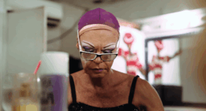 Luiza Gasparelly: drag queen de 60 anos enfrentou a ditadura e o estigma do HIV