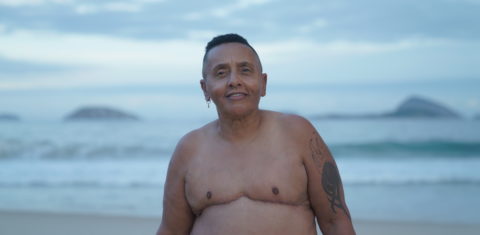 Seu Franco: homem trans que já viveu nas ruas realiza sonho de cirurgia aos 66 anos