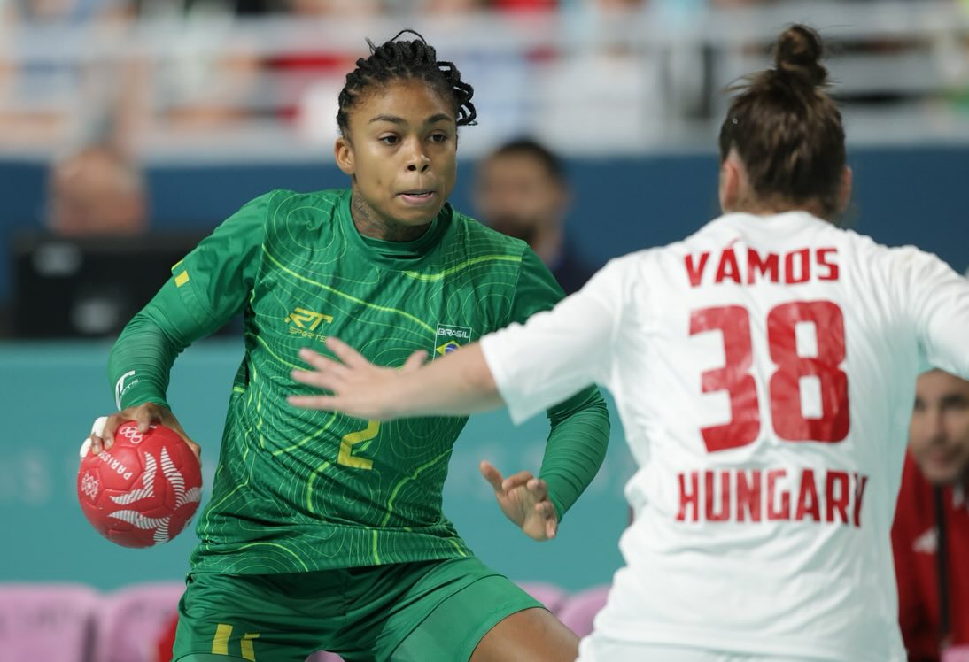 Bruna de Paula, estrela da seleção feminina, artilheira em Paris 2024, bicampeã nos Jogos Pan-Americanos: na infância, colheu café, vendeu picolé e trabalhou como auxiliar de mecânica (Foto: COB)