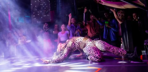 Competição na Ballroom. Foto de Cintia Rizoli