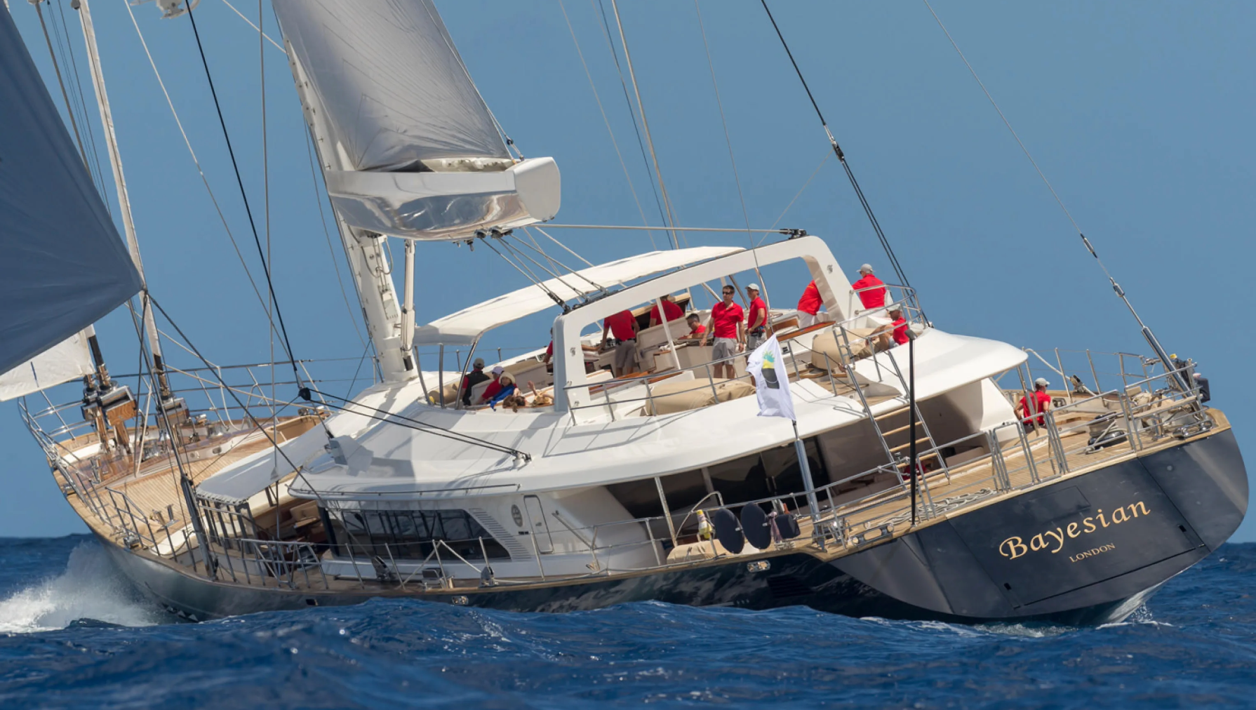 O iate Bayesian, que afundou na Itália com tromba d'água: maioria dormia durante naufrágio (Foto: Perini Navi / Divulgação)