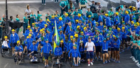 Atletas brasileiros desfilam na abertura dos Jogos Paralímpicos de Paris 2024: Jogos Paralímpicos: país busca recorde de pódios e alcançar marca histórica de 400 medalhas em suas participações (Foto: CPB)