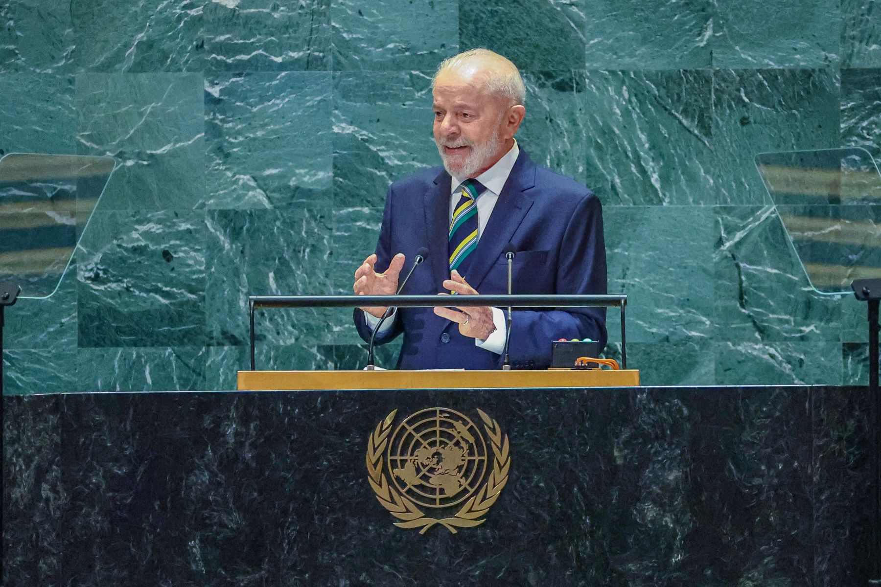 O presidente Lula na abertura da 79ª Assembleia Geral da ONU: crise climática, guerras, fome, reforma de instituições e democracia no discurso (Foto: Ricardo Stuckert / PR)