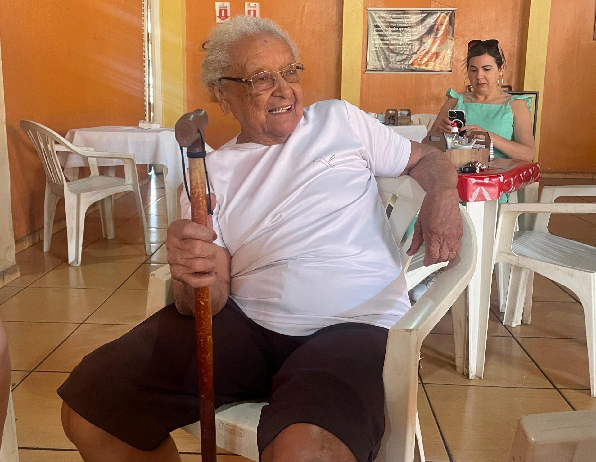 Dona Eulalia, atualmente com 90 anos, criadora dos famosos bolinhos de arroz e de queijo. Foto Arquivo Pessoal