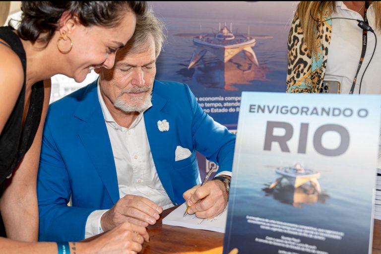 O belga Gunter Pauli no lançamento do seu livro no Rio: "Como podemos continuar a pescar peixes fêmeas cheios de ovos? Isso é loucura". Como podemos continuar a pescar peixes fêmeas cheios de ovos? Isso é loucura. Foto Divulgação