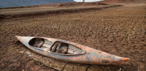 Reservatório de água seco na Catalunha: pior estiagem da história leva região de Barcelona a declarar estado de emergência (Foto: Luis Gene / AFP - 15/01/2024)
