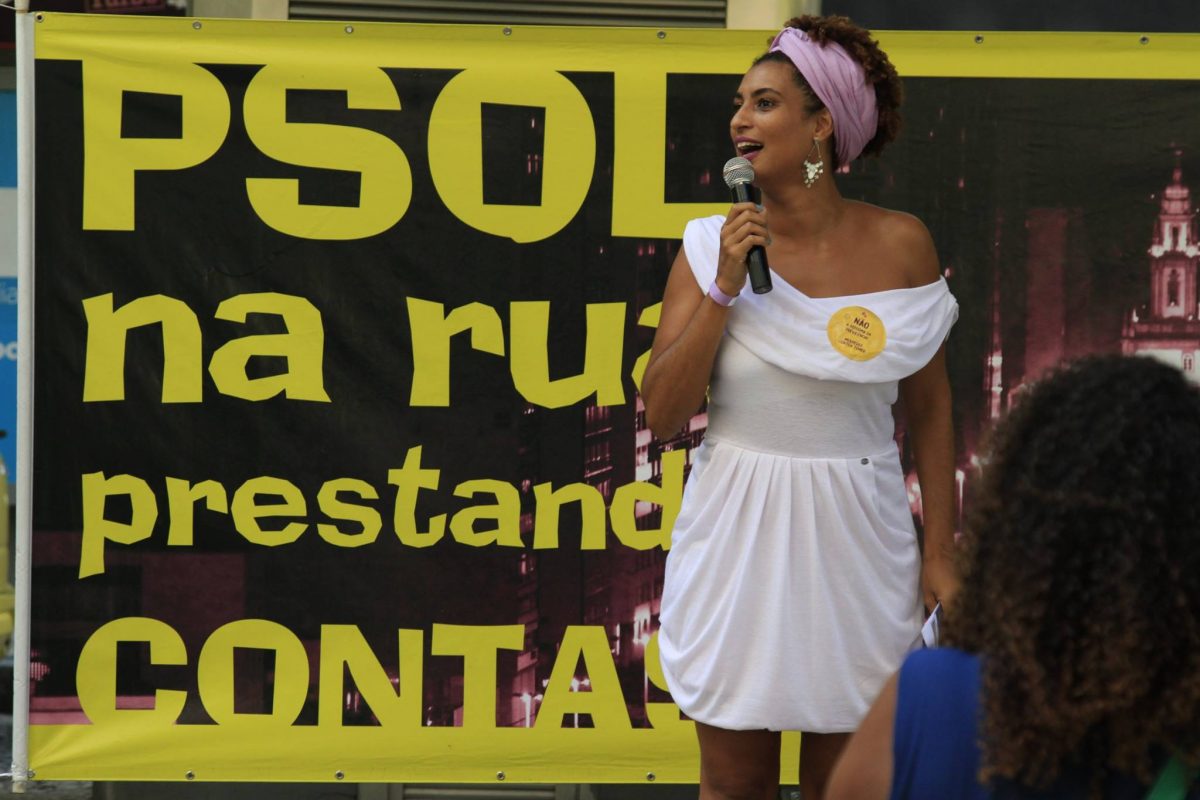 Marielle Franco discurso em ato pelo Dia Internacional da Mulher: prisão de mandantes e peça de teatro fazem ponte entre assassinatos políticos no Brasil e nos EUA (Foto: Divulgação - 10/03/2017)
