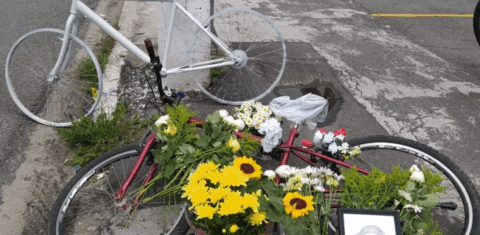 Homenagem ao ciclista Rafael Mesquita Xavier, atropelado por um ônibus na Zona Leste de São Paulo, no começo de 2023: trânsito paulista mata um ciclista por dia (Foto: Reprodução)