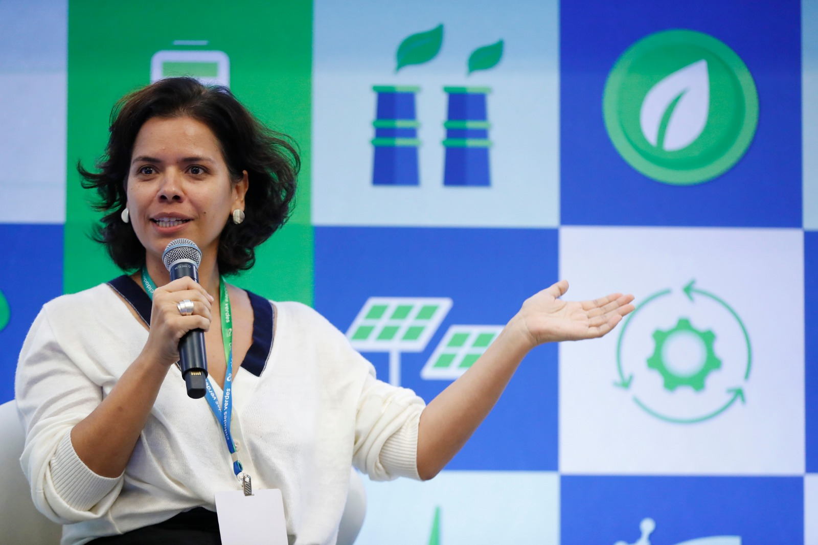 Amanda Ohara, coordenadora da Iniciativa Energia e Amazônia do iCS (Instituto Clima e Sociedade): “A gente vive neste momento um desafio inédito na história da humanidade”. Foto Marcelo de Jesus/Divulgação