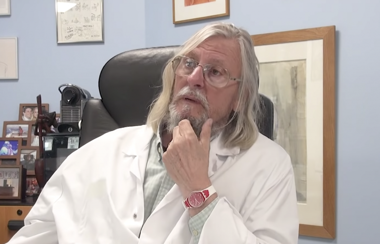 O professor Didier Raoult, chefe do estudo que baseou prescrição equivocada de hidroxicloroquina contra a covid-19: Ciência em xeque (Foto: IHU- Institut Hospitalo-Universitaire / Divulgação)