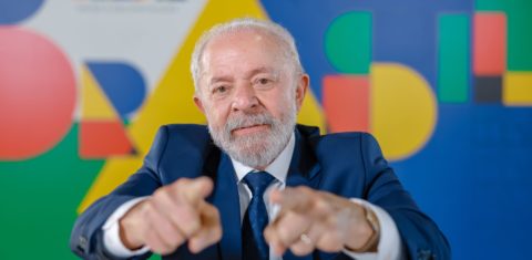 Lula durante a entrevista a rádios de Minas Gerais, na Granja do Torto: organizações criticam presidente por defesa de exploração de petróleo na foz do Rio Amazonas (Foto: Ricardo Stuckert/PR / Agência Brasil)