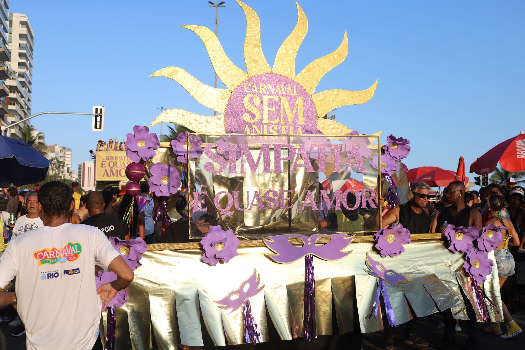 Carnaval sem anistia do Simpatia é Quase Amor: primeira geração de blocos após a ditadura celebrava a irreverência e a democracia (Foto: Alexandre Macieira / Riotur)