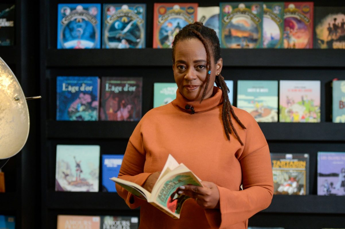 Autora de "Água de Barrela" e "Solitária" estará na Bienal nos dias 19 e 20 de junho (Foto: Tomaz Silva/ Agência Brasil)