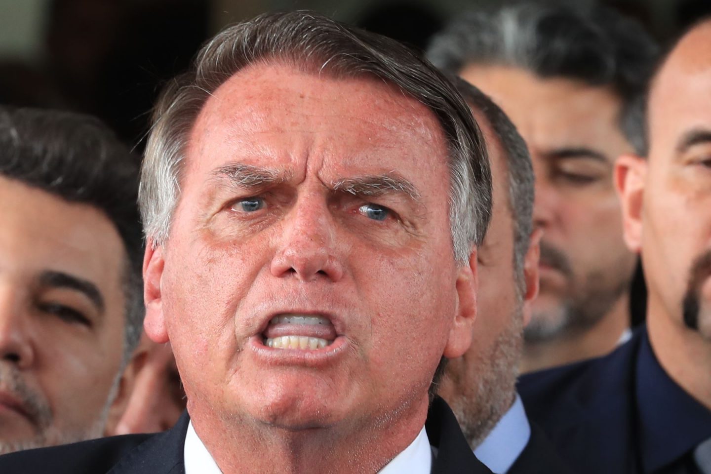 O ex-presidente Jair Bolsonaro em pronunciamento em Brasília após virar réu no STF: governo de ações e omissões que infringiram legislação ambiental (Foto: Lula Marques / Agência Brasil - 26/03/2025)