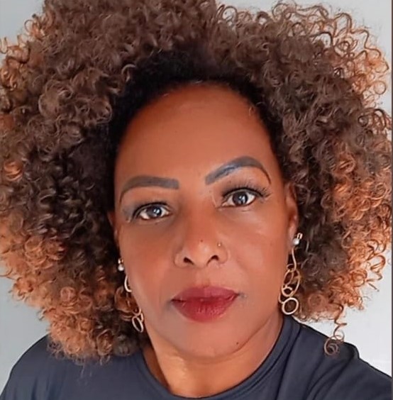 Gabriela Roberta, instrutora do Empodere-se em Campinas: "Quando você olha 40, 50 mulheres ali passando quase pelas mesmo tipo de violência que é sua, você se sente forte, acolhida e vista" (Foto: Reprodução Rede Social)