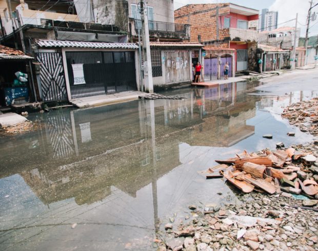 Painel Climático de Belém: 70% das casas sob calor extremo e 75% das pessoas negras sob risco de inundação