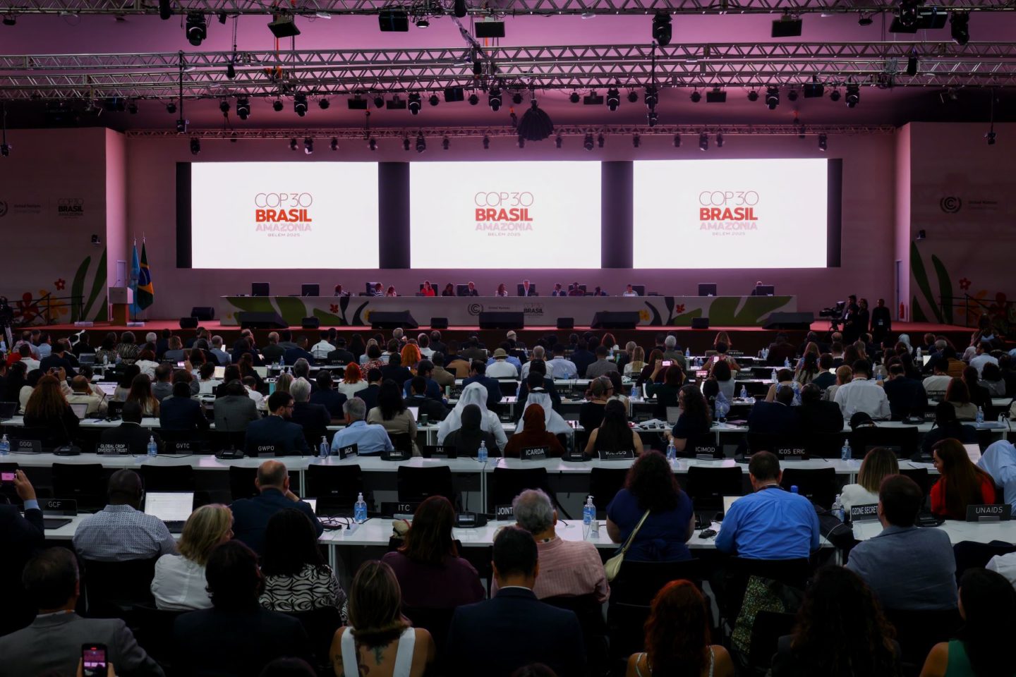 Sessão de abertura da COP30 em Belém: conferência deve buscar um novo modelo de civilização (Foto de Ueslei Marcelino / COP30)