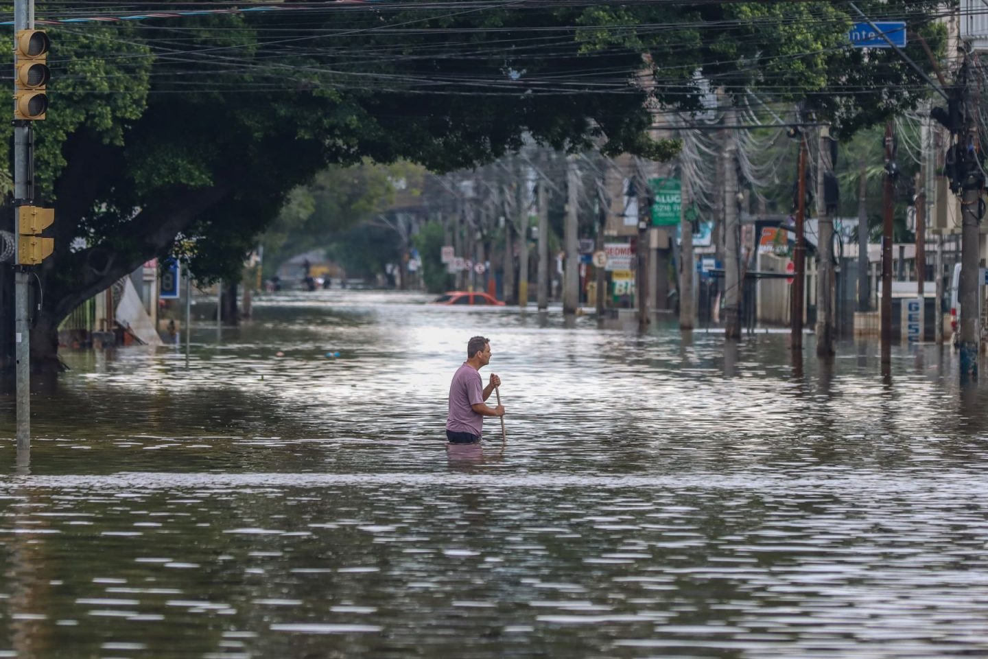 Canoas, na Região Metropolitana de Porto Alegre, submersa após dias seguidos de tempestade: maior desastre climático do Rio Grande do Sul matou 183 pessoas; 27 ainda estão desaparecidas (Foto: Rafa Neddermeyer / Agência Brasil - 18/05/2024)