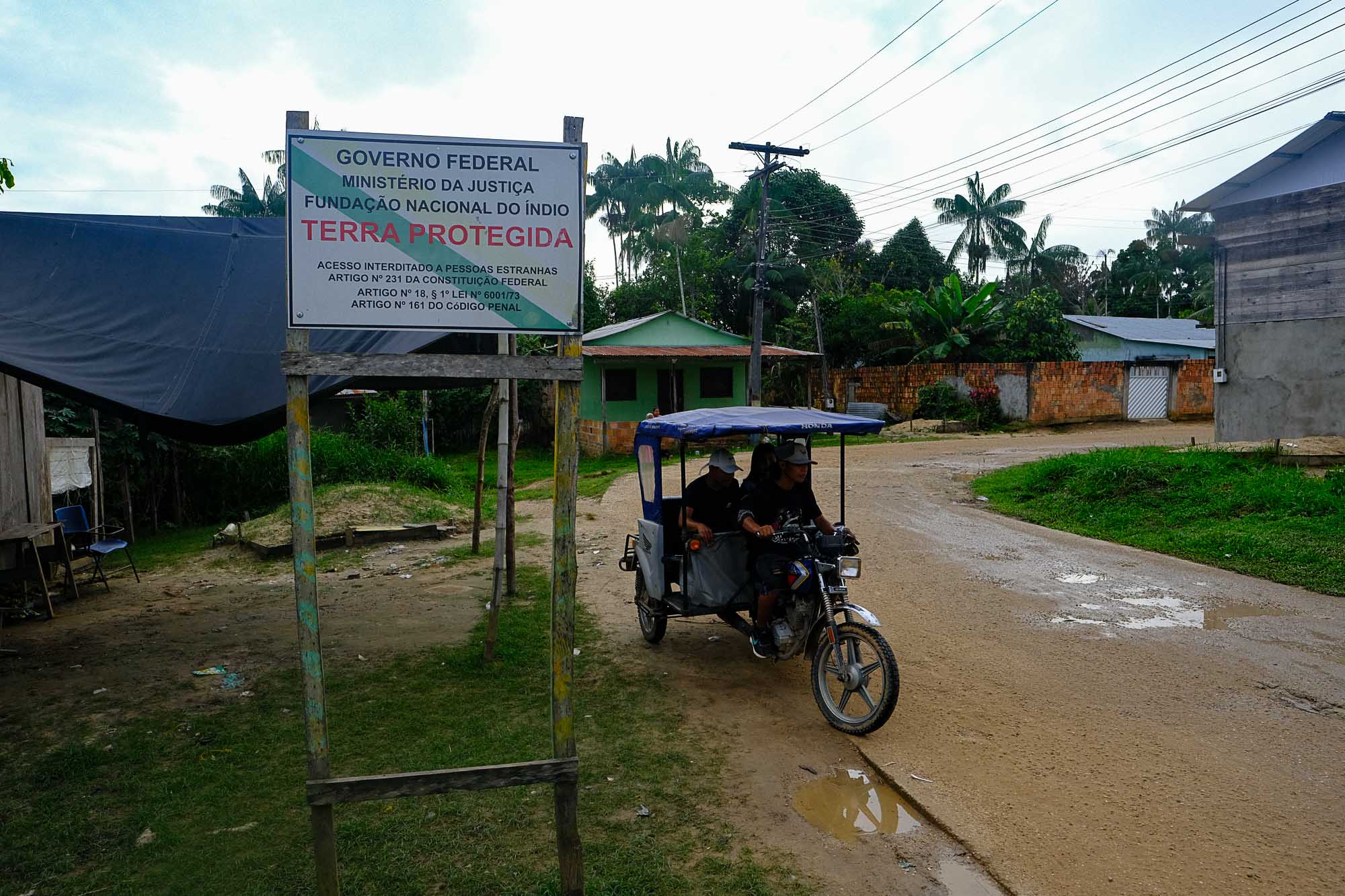 TI Tukuna Umariaçu, em Tabatinga (AM): ao menos quatro jovens Tikuna foram assassinados por envolvimento com o tráfico de drogas na Terra Indígena (Foto: Alberto César Araújo / Amazônia Real)