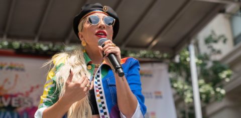 Lady Gaga no show pelos 50 anos de Stonewall, marco da luta da comunidade LGBT+: “Levaria uma bala por vocês” (Foto: Pride Live / redes scoais - 28/06/2019)