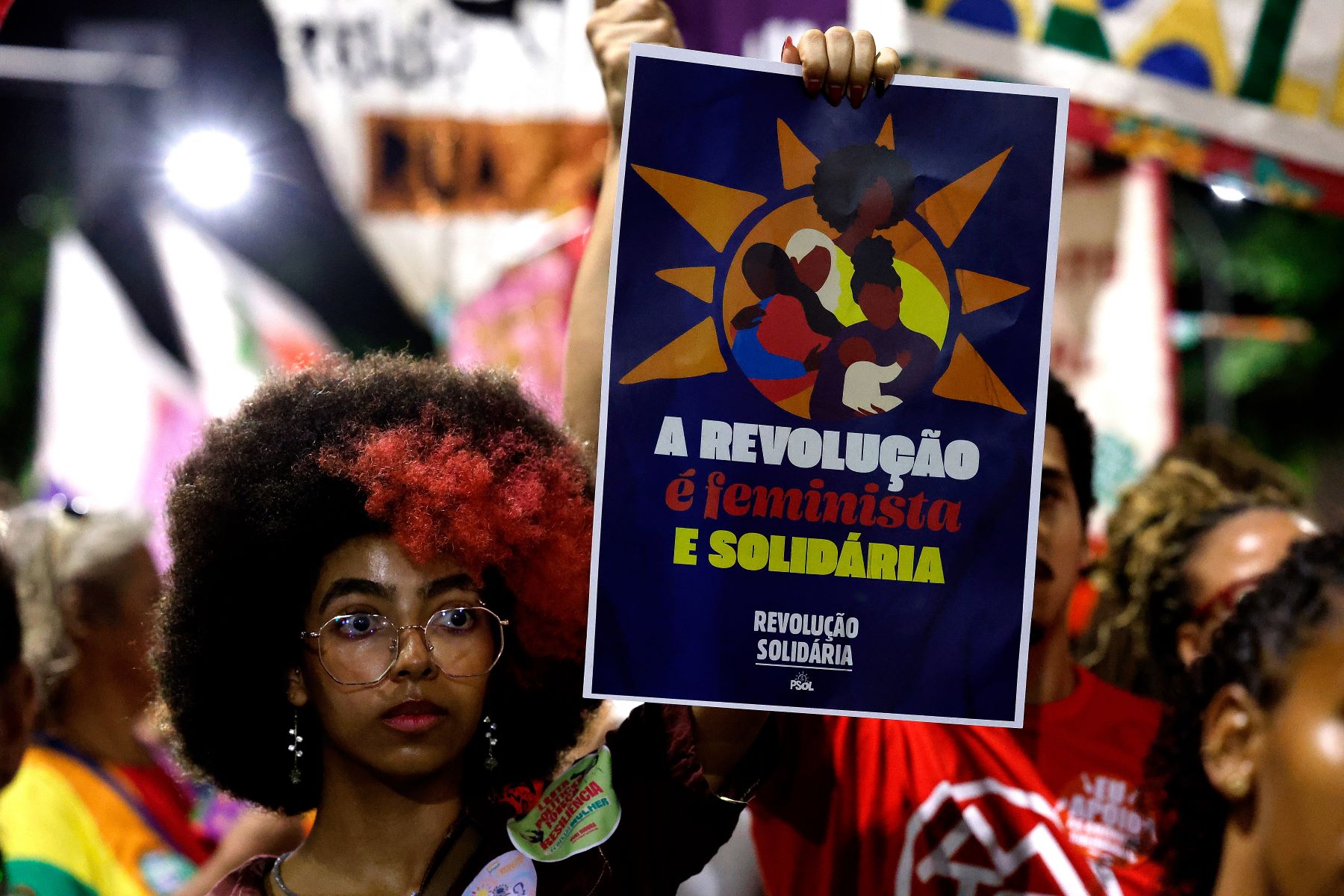 Manifestação pelo Dia Internacional da Mulher no Rio de Janeiro: amizade feminina não deve ser romantizada (Foto: Tânia Rego / Agência Brasil - 10/03/2025)
