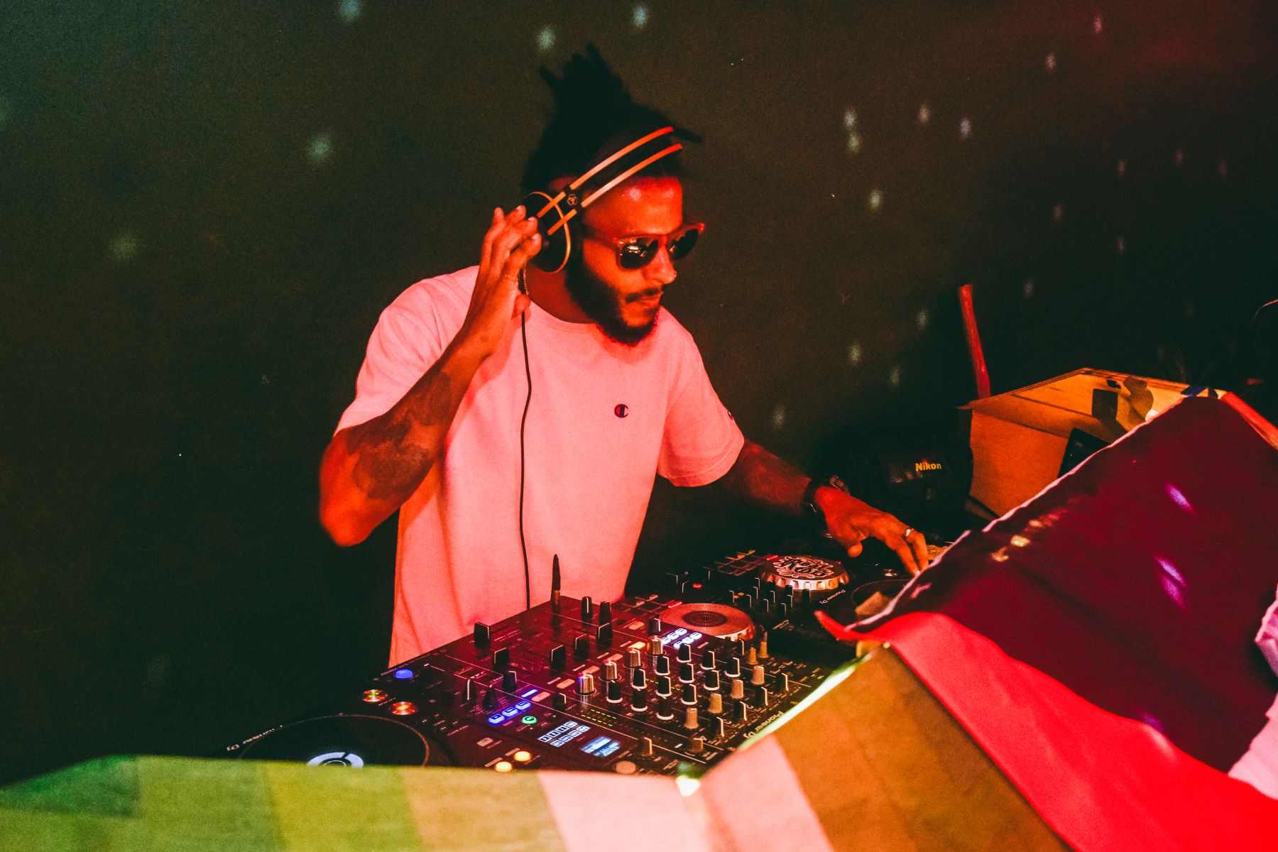 O produtor musical Samuel Lima, doutor em Educação: "O funk sofre constantes perseguições porque é capaz de produzir liberdade onde o sistema prevê o controle" (Foto: Arquivo Pessoal)