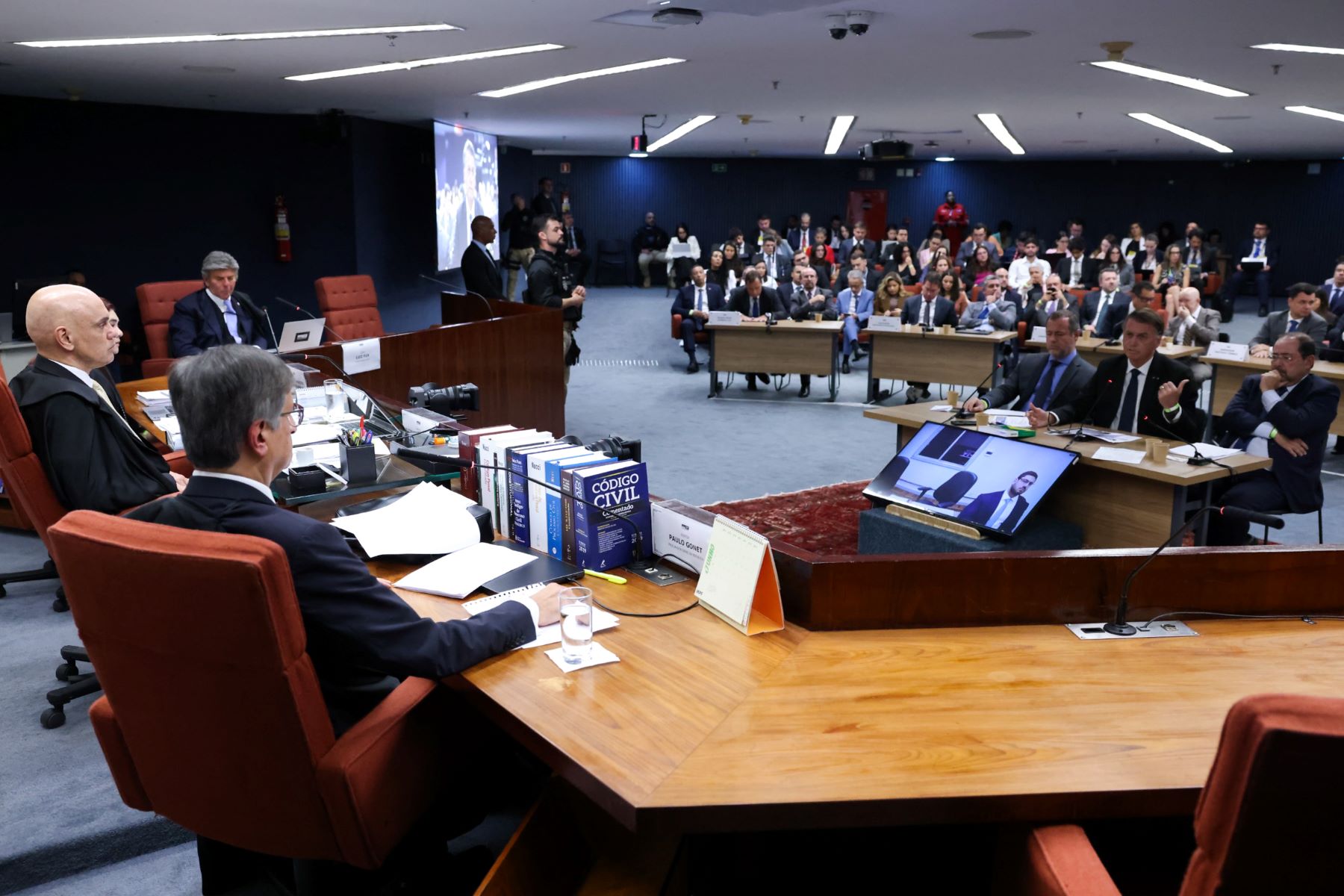 Bolsonaro no banco dos réus durante depoimento no STF: para mulheres, julgamento de Jair tem sabor especial (Foto: Antonio Augusto / STF - 10/06/2025)