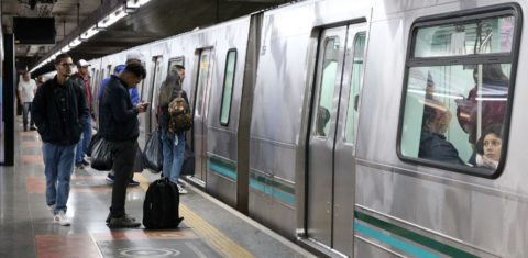 Estação Sé do metrô paulista sistemas de transporte de média e alta capacidade são estruturantes para reduzir emissões e ampliar a eficiência da mobilidade (Foto: Rovena Rosa / Agência Brasil - 03/11/2022)