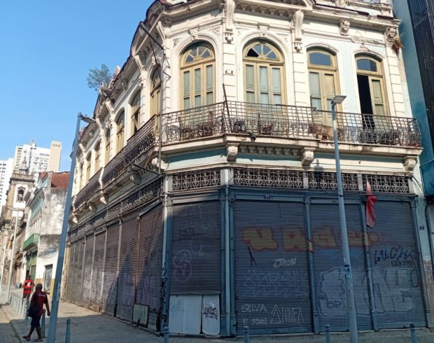 Uma viagem no tempo pela Rua do Teatro