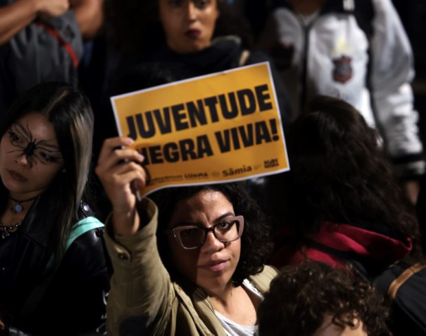 Lei de drogas: Polícia e Justiça miram em negros e favelados