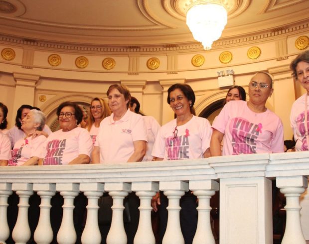 Santos, 480 anos: a cidade mais feminina do Brasil e uma das mais envelhecidas