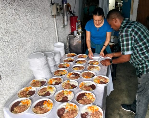 Solidariedade contra a corrente: a resiliência de Juiz de Fora e Ubá em meio ao descaso