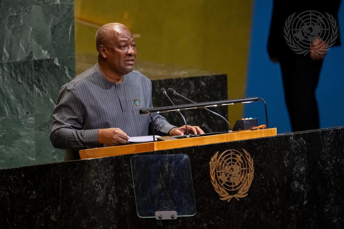 John Mahama, presidente de Gana, país que propôs o reconhecimento da escravidão como o maior crime da humanidade discursa na ONU: Brasil tem conta a pagar (Foto: Manoel Elias / Nações Unidas)