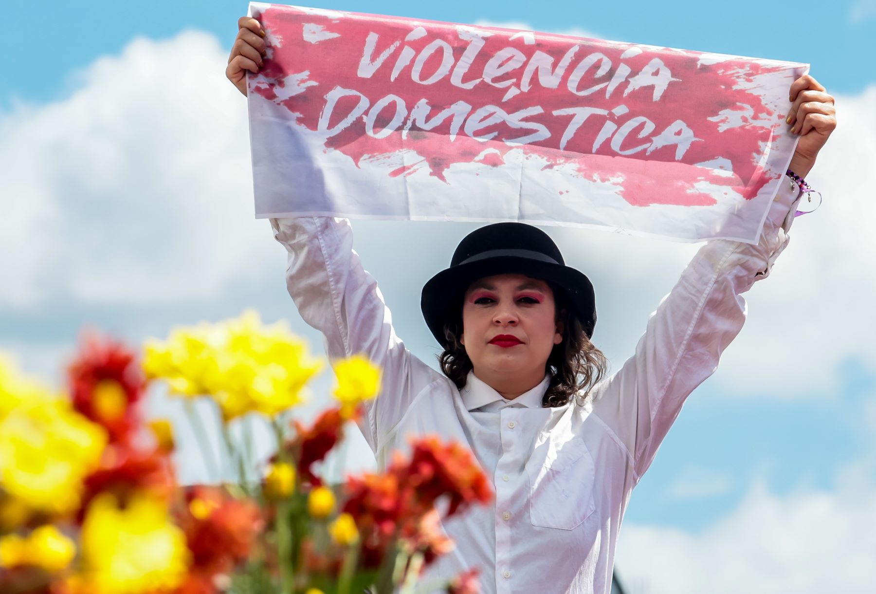 Protesto contra violência de gênero em São Paulo: para mulheres, a ameaça começa em casa (Foto: Rovena Rosa / Agência Brasil - 07/12/2025)