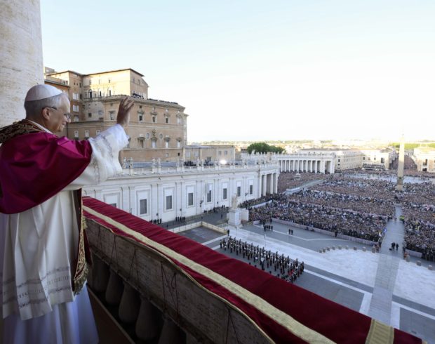 Religião ainda influencia desenvolvimento social, econômico e político das sociedades