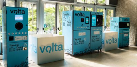 As máquinas do sistema Volta de reciclagem: Portugal passa a pagar por devolução de embalagens de plástico e latas de metal (Foto: Divulgação)