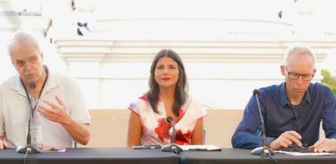 O brasileiro Carlos Nobre fala na apresentação do Painel Científico para a Transição Energética Global, ao lado da ministra colombiana Irene Vélez, e do cientista sueco Johan Rockström: ciência como protagonista em conferência para fim dos combustíveis fósseis (Foto: Ministerio do Ambiente y Desarrollo Sostenible de Colombia)