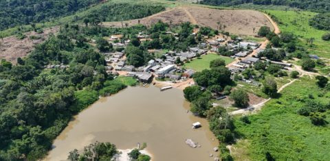 Foto colorida de aérea do garimpo de São José, no município de Jacareacanga (PA).