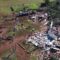 Destruição após tornado no noroeste gaúcho: evento climático não deve ser considerado episódio isolado com super El Niño a caminho (Foto: RBS TV / reprodução)