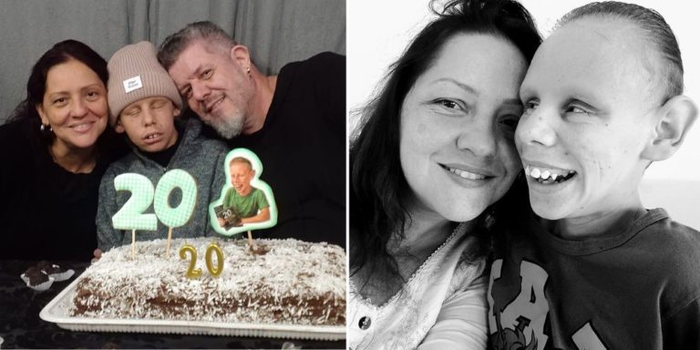 Duas fotos juntas. Na imagem da esquerda, colorida, a família de Murilo no seu aniversário de 20 anos. Na imagem da direita, em preto e branco, Luciana ao lado de Murilo