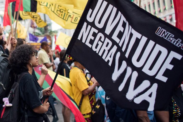 rotesto contra violência em São Paulo: Jovens negros compõem perfil mais comum de vítimas de mortes violentas (Foto: Daniel Arroyo / Ponte Jornalismo)