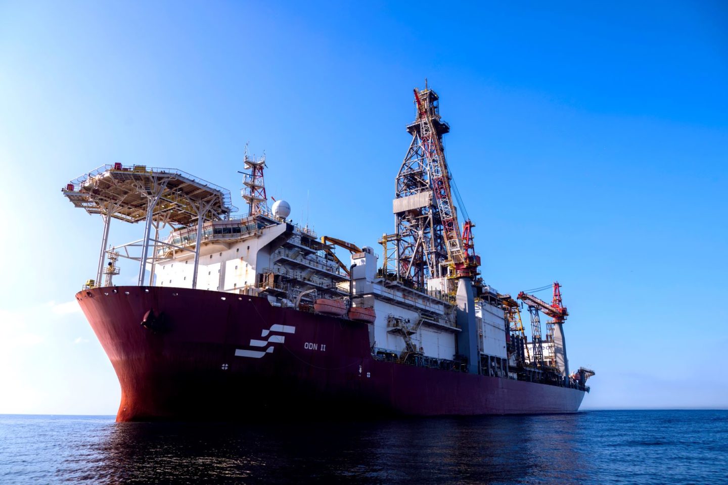 Navio Sonda de perfuração NS-42, utilizado para avaliação na Foz do Amazonas: vazamento preocupa indígenas e ribeirinhos (Foto: Agência Petrobras)